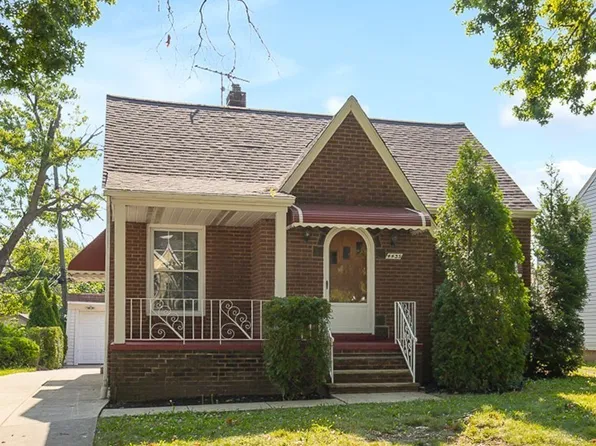 4435 W 58th St, Cleveland, OH 44144
