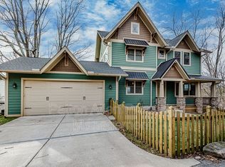 42 Oak Park Rd, Asheville, NC 28801