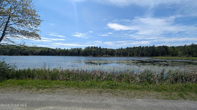 5th image of L18.4 Holcombville Road