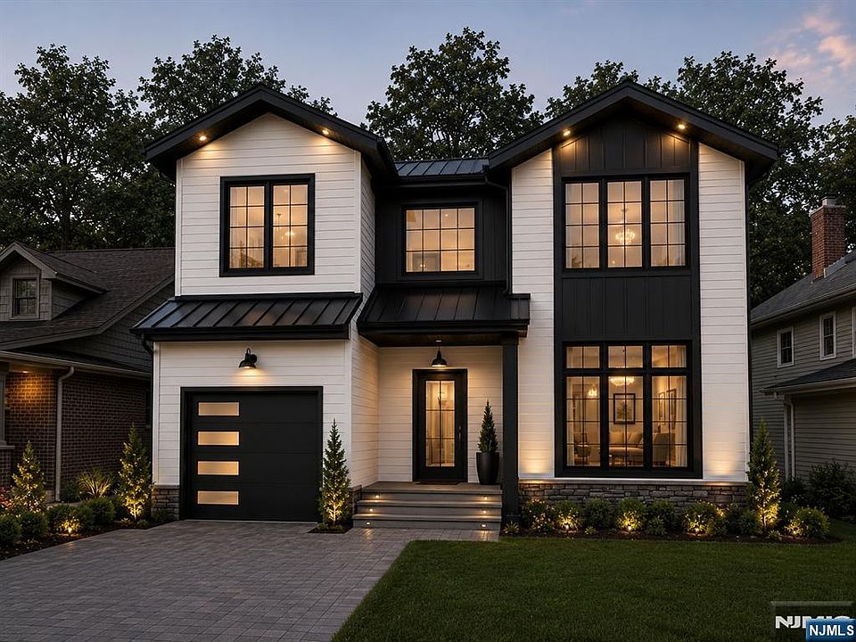 1st image of 784 Millbrook Rd