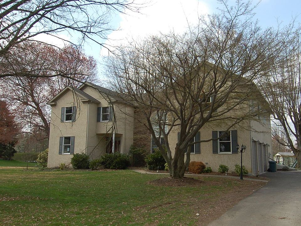 Welcome to 491 School Rd, Blue Bell 19422 presented by Edmund Choi