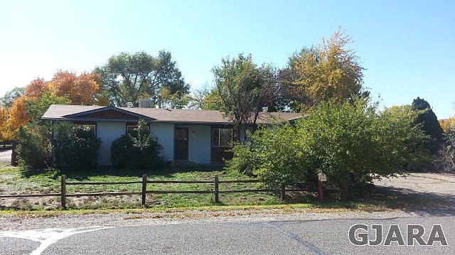1st image of 2783 Cheyenne Dr