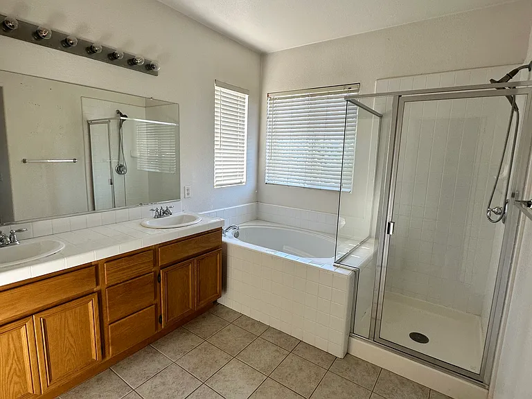 33183 Romance Pl — Photo 29