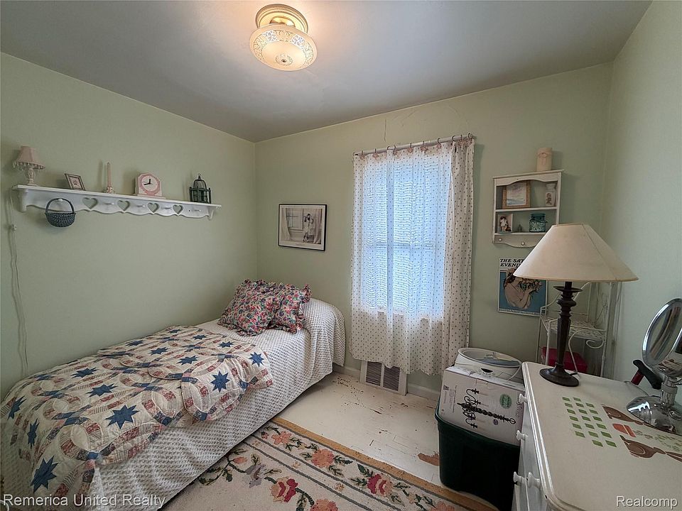 7457 N Silvery Ln, photo 20