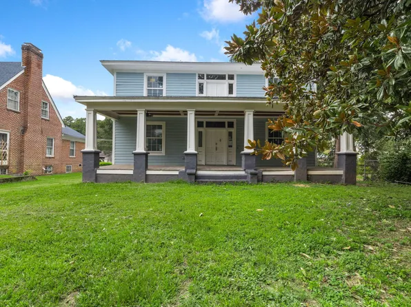 217 N Main St, Warrenton, NC 27589