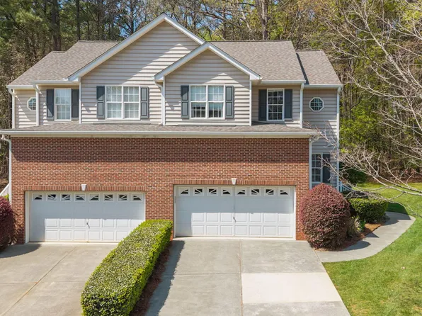 9523 Hanging Rock Rd, Raleigh, NC 27613