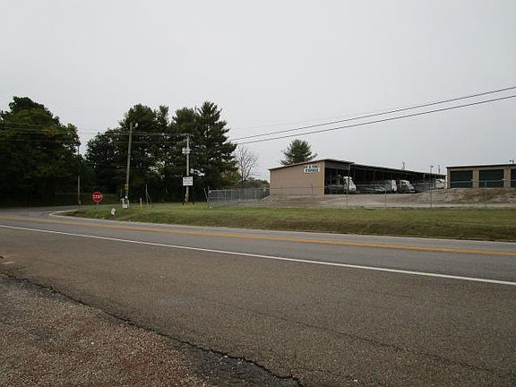 2nd image of 1701 Highway 92