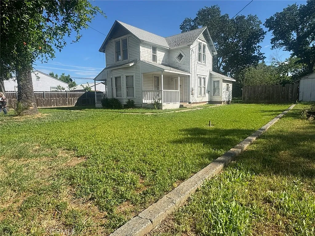 1409 Fig Ln photo 1