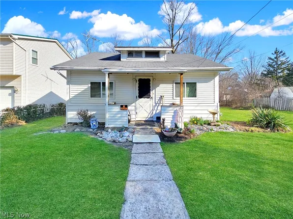 29411 Armadale Ave, Wickliffe, OH 44092