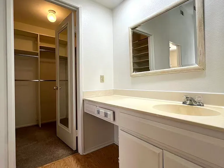 6011 E Montefino Ln — Photo 15