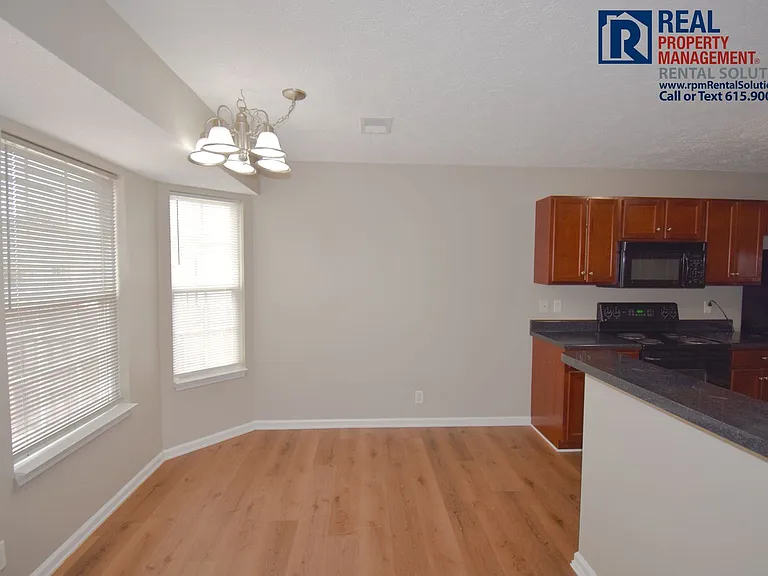 1178 Catawba Way — Photo 10