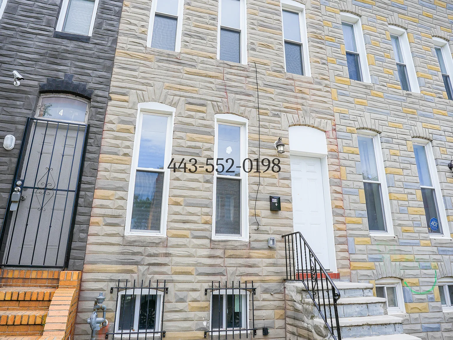 414 S Smallwood St — Photo 4