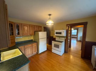 40 Maverick St Floor 2, Fitchburg, MA 01420
