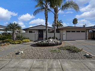 12 Montego Ky, Novato, CA 94949