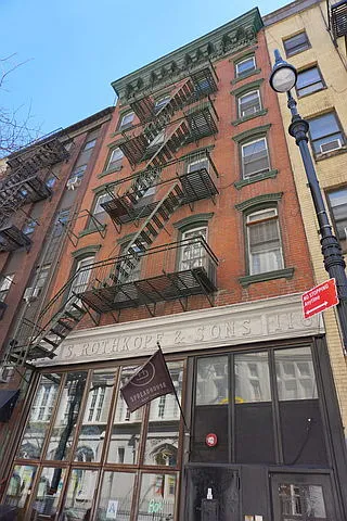 116 Suffolk St #7A — Photo 9