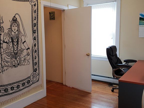4th image of 145 Washington Ave Floor 2