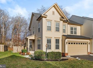 12036 Lake Dorian Dr, Bristow, VA 20136