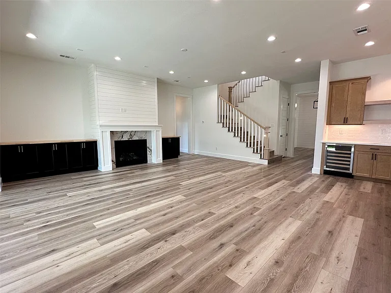 3908 Rochelle Dr — Photo 13