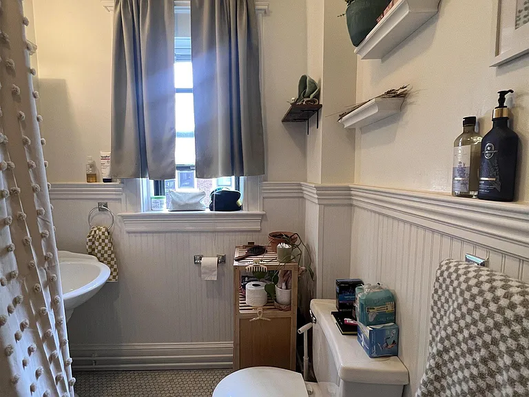 84 Prescott St #32 — Photo 6