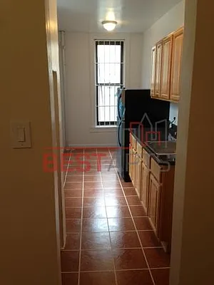 Rented by Best Apartments North Inc | media 18