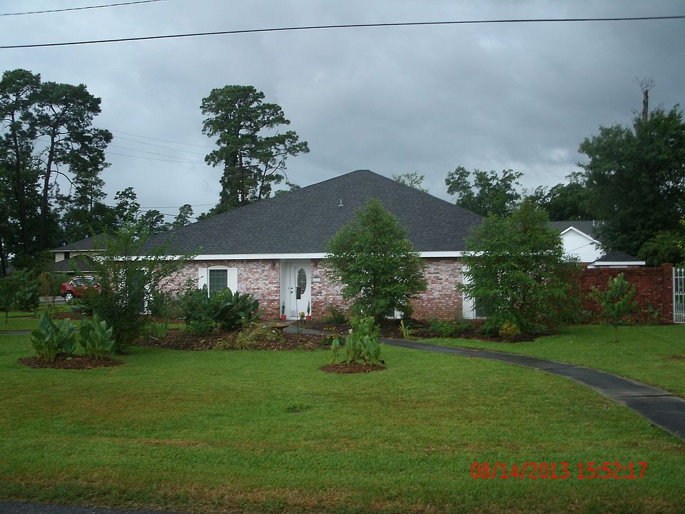 1st image of 4846 Riverridge Dr