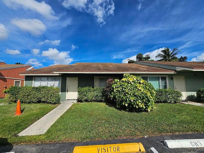 1st image of 4864 Orleans Court #D