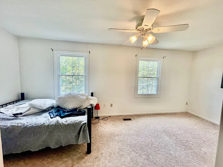 425 Parkridge Ln — Photo 27