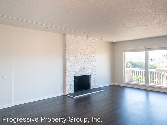 4th image of 49 Lyford Dr APT 1