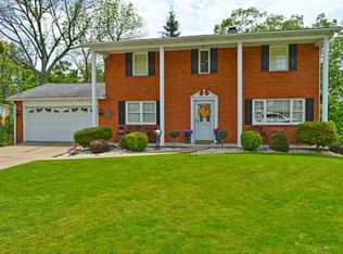 99 Webb Dr, Washington, PA 15301