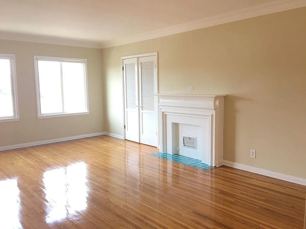 2 bed, 1700 sqft, $4,150 — Photo 2