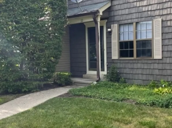 22 Great Horned Owl Ct, Allamuchy Twp., NJ 07840