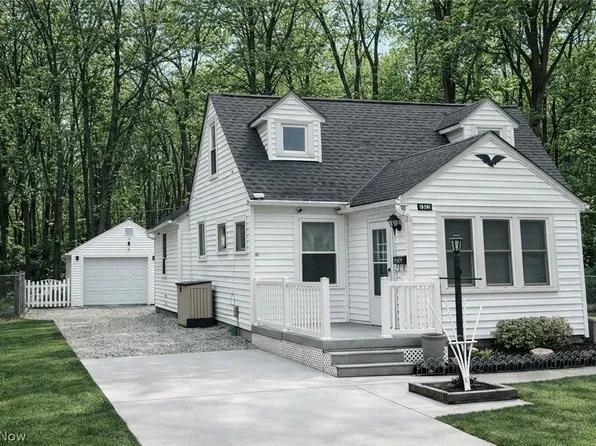 1313 Waverly Rd, Eastlake, OH 44095