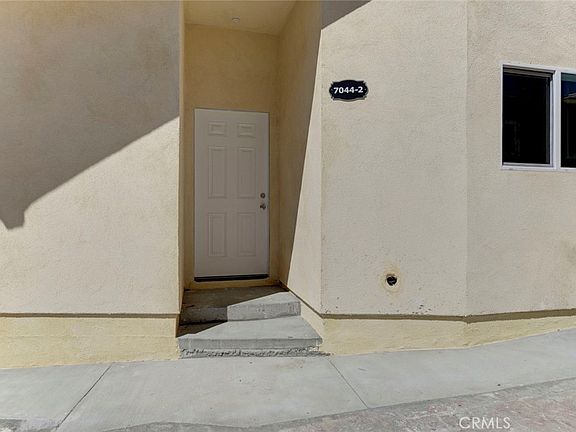 2nd image of 2-7044 Greeley St