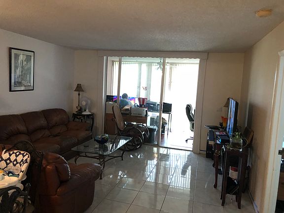 4th image of 7684 NW 18th St APT 304