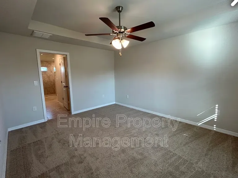 4113 NE 22nd Ave — Photo 10