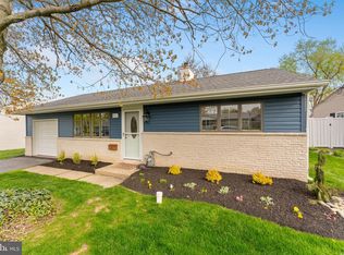 807 Dunbury Rd, Fairless Hills, PA 19030