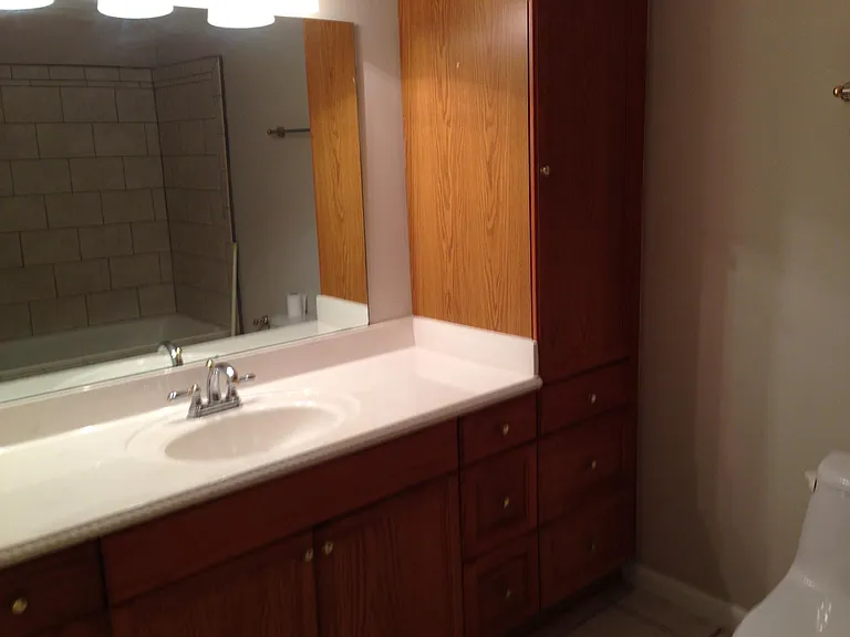4032 Pine Manor Dr — Photo 6