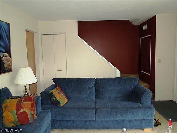 4th image of 7970 Mentor Ave #6