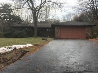 240 Lockwood Rd, Syracuse, NY 13214