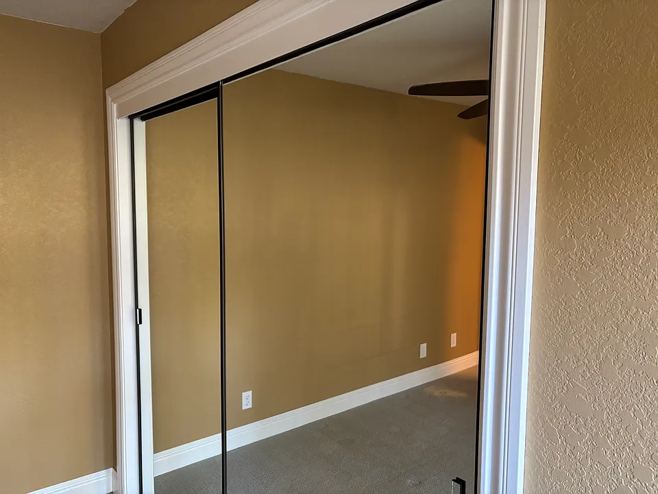 28 Blossom Ct W
