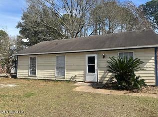3524 Morningview Dr, Moss Point, MS 39563