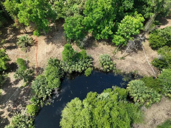 711 Jan Savage Way #A, Edisto Island, SC 29438