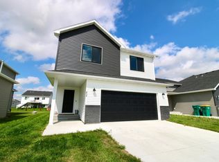 6737 71st Ave S, Horace, ND