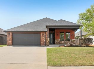 512 Mosswood Dr, Norman, OK 73069