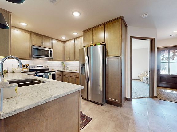 5th image of 1508 Blaines Way