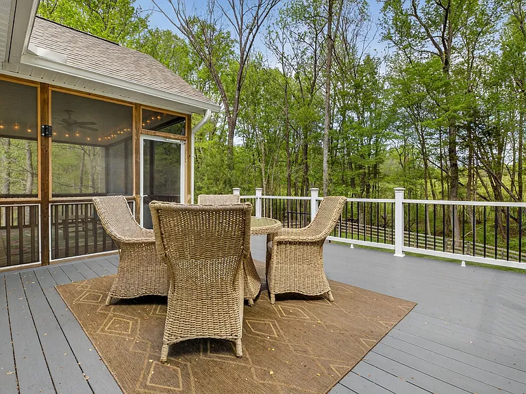 313 Laurel Oaks Dr — Photo 38