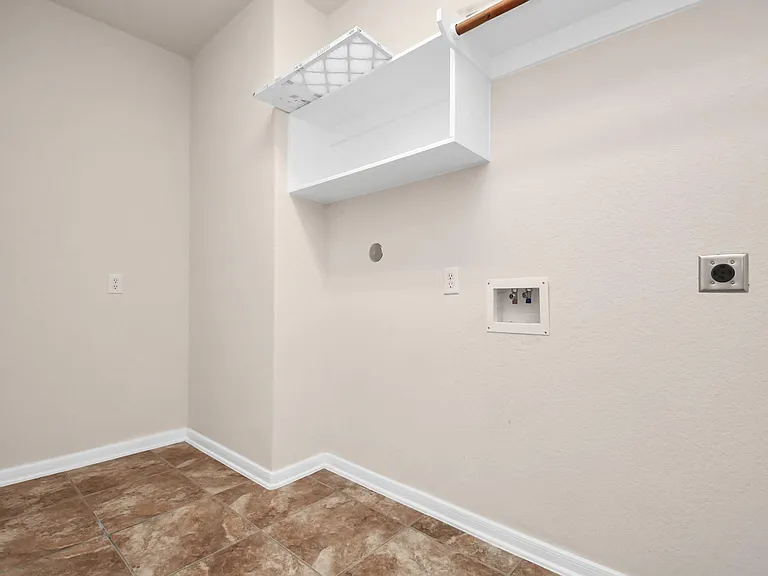 8627 Sweet Pasture Dr — Photo 23