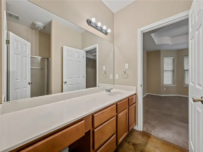 6633 Rhine Dr #B — Photo 17