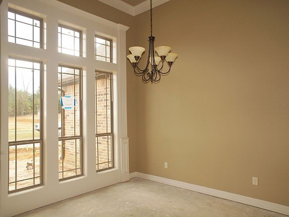3rd image of 7613 Cherryhill Dr