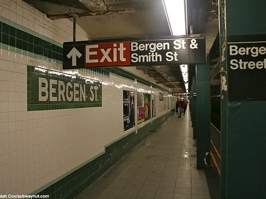 Rented by MNS | media 33